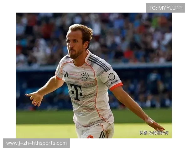 凯恩禁区内转身抽射得分,动作干净利落